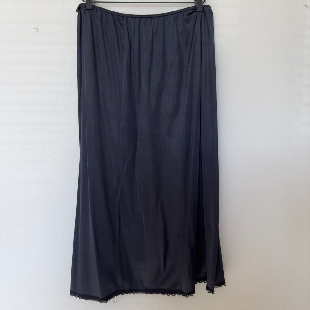 VTG Warners Whimsigoth Slip Skirt 2X Black Pull On Nylon Lace Trim Witchy‎